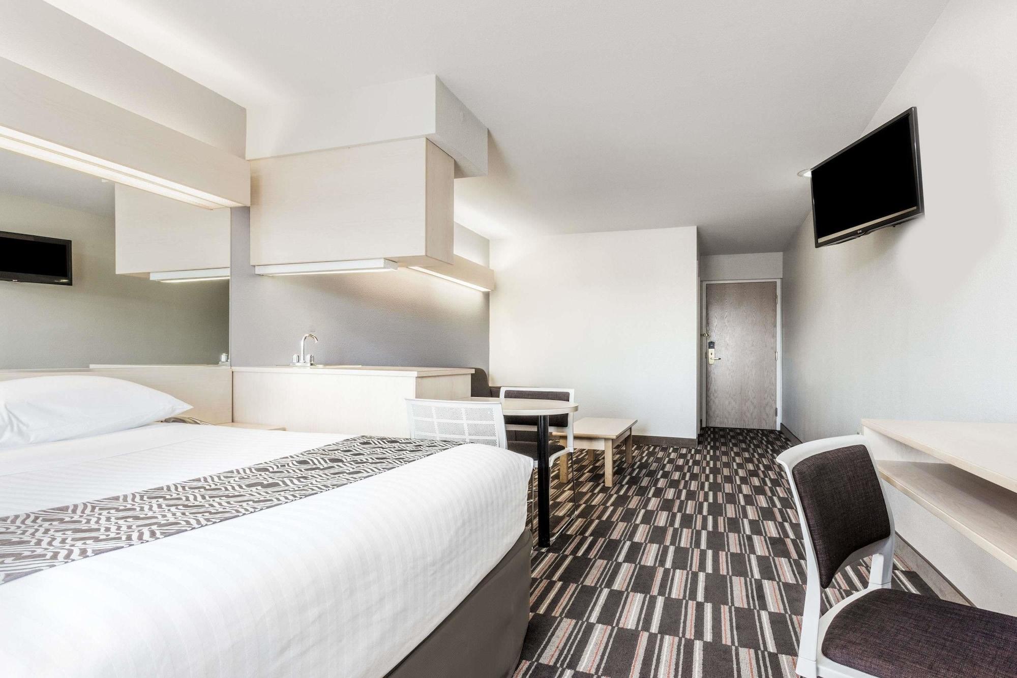 Microtel Inn & Suites Modesto Ceres Kültér fotó
